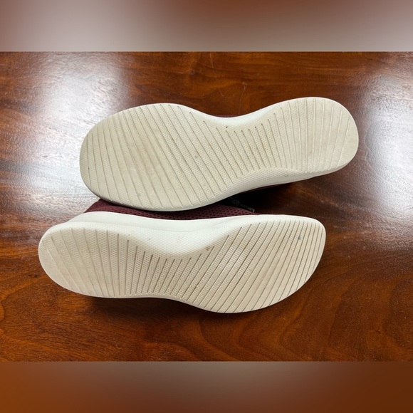Allbirds Women’s Tree Runner Shoes - Picture 7 of 10